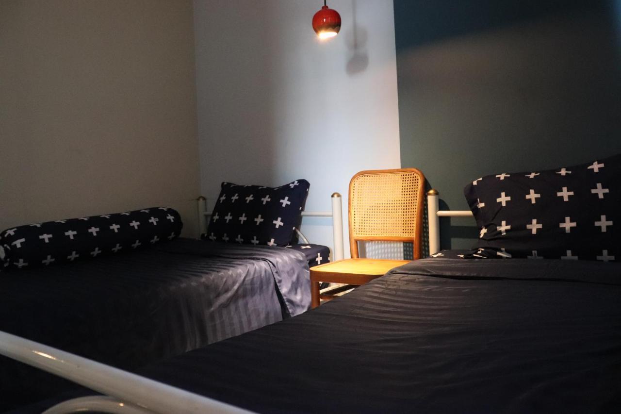 Apartament 8Th House @ Center Of Chiangmai Old Town Chiang Mai Zewnętrze zdjęcie