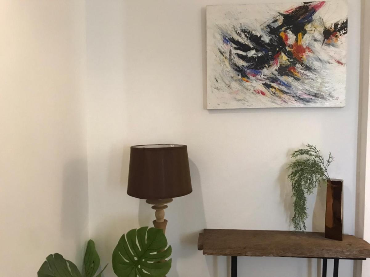 Apartament 8Th House @ Center Of Chiangmai Old Town Chiang Mai Zewnętrze zdjęcie
