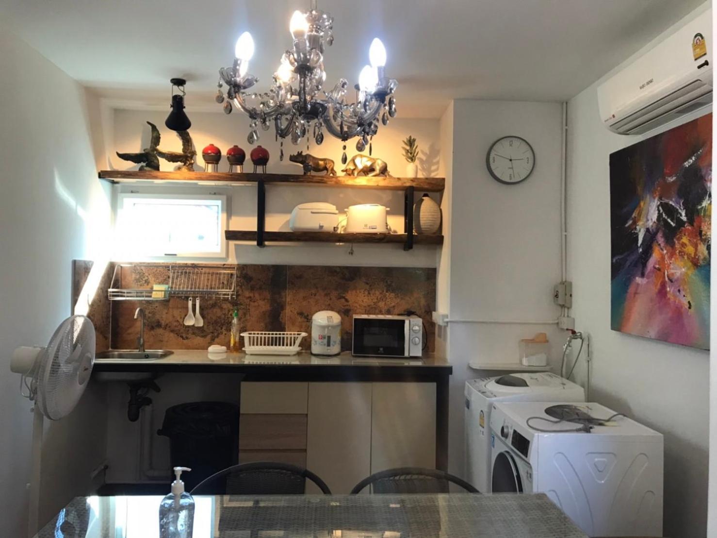 Apartament 8Th House @ Center Of Chiangmai Old Town Chiang Mai Zewnętrze zdjęcie